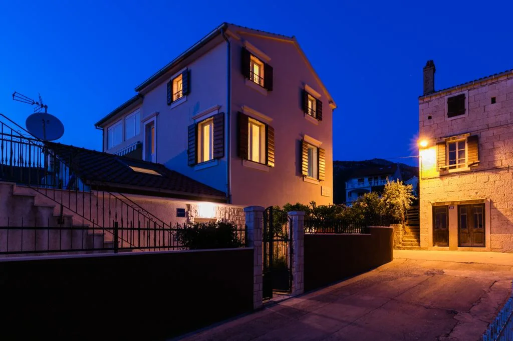 Apartmani Kastelani – fotografija 3