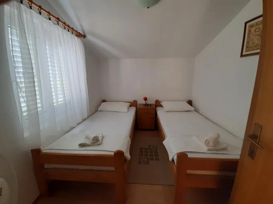 A4+1 – fotografija 2