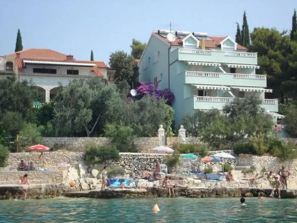 Apartmani Dida – fotografija 2