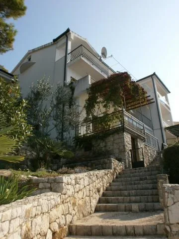 Apartmani Batinić – fotografija 3