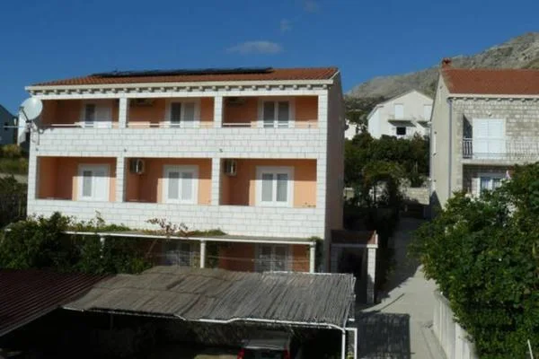 Apartmani Erminia – fotografija 3