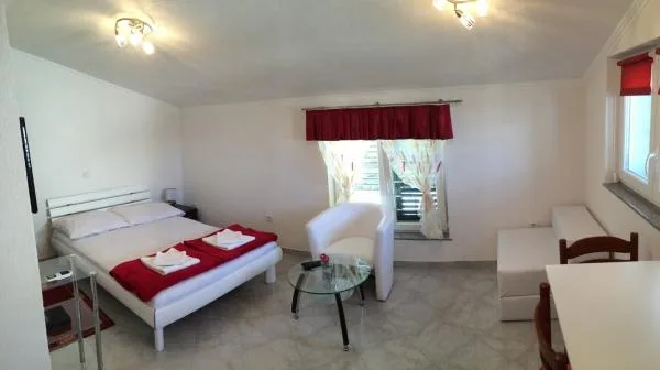 Studio – fotografija 2