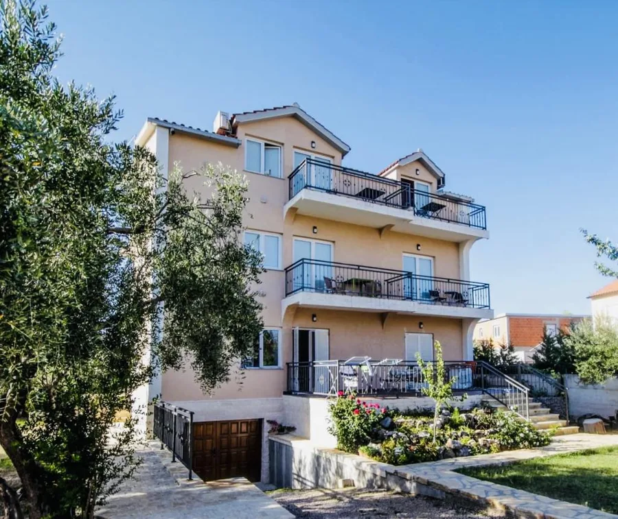Apartmani Kardum – fotografija 2