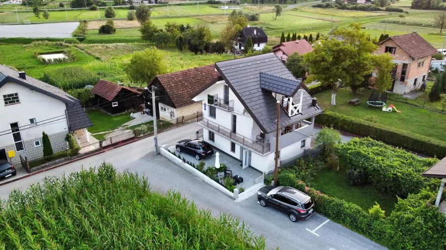 Apartmani Biser – fotografija 2