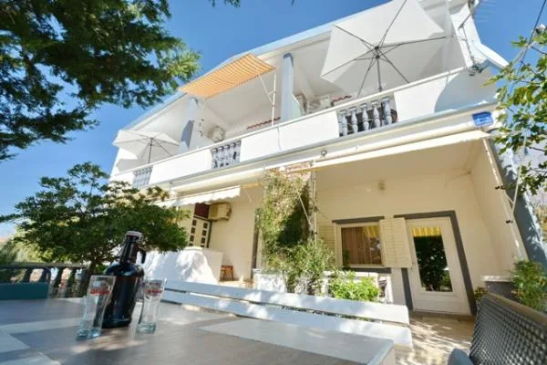 Apartmani Aurora – fotografija 2