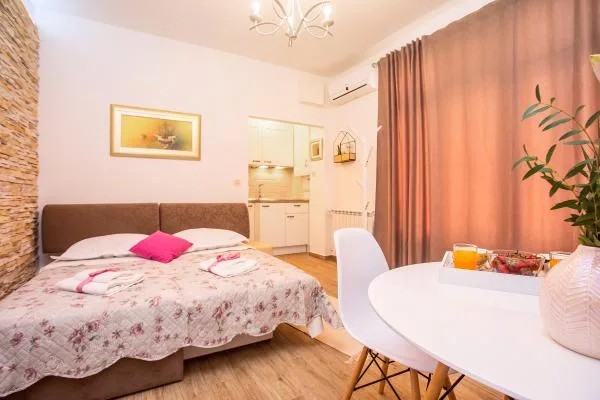 Studio – fotografija 2