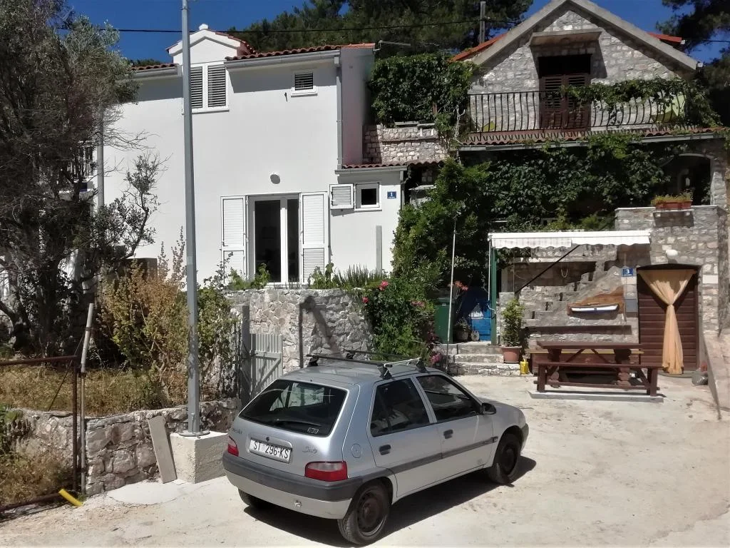 Apartmani Donja Krušica – fotografija 4