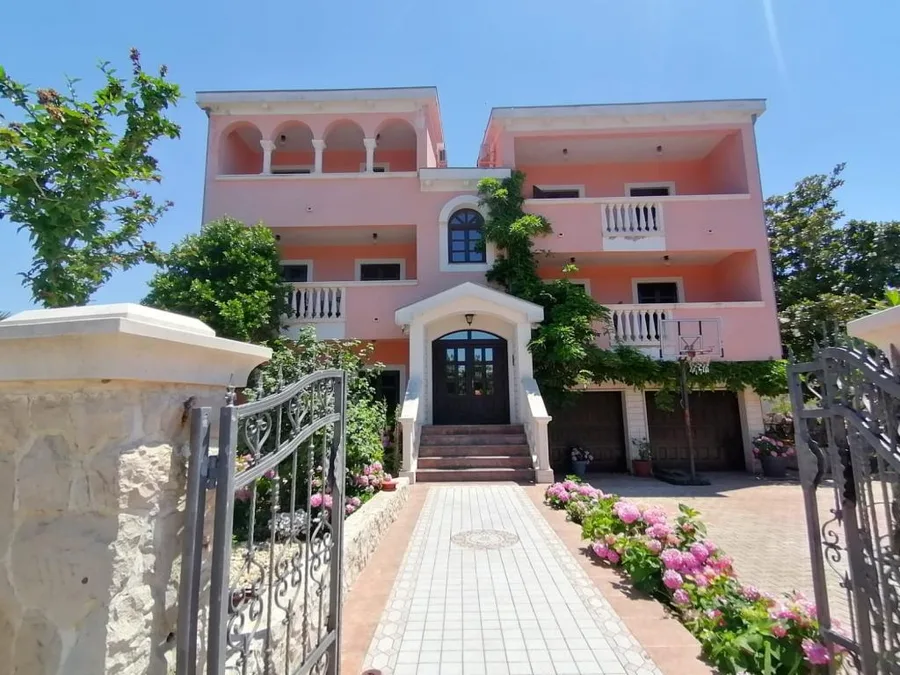 Apartmani Sarita – fotografija 2