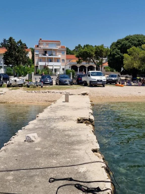 Apartman Dražen – fotografija 6