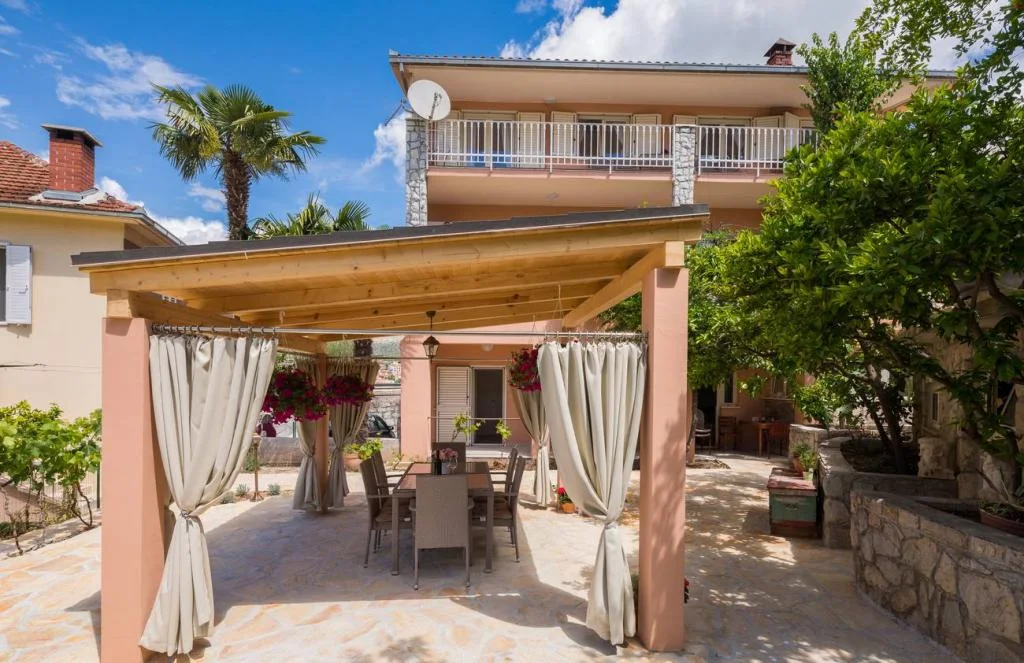 Apartmani Oaza – fotografija 3