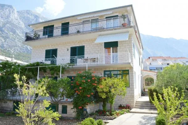 Apartmani Neva – fotografija 2
