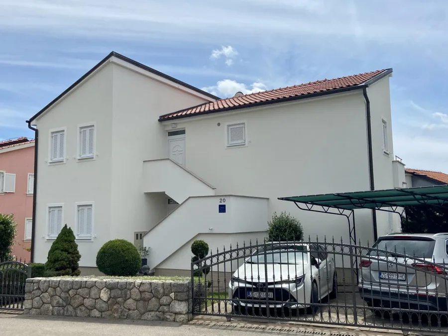Apartmani Oliver – fotografija 2