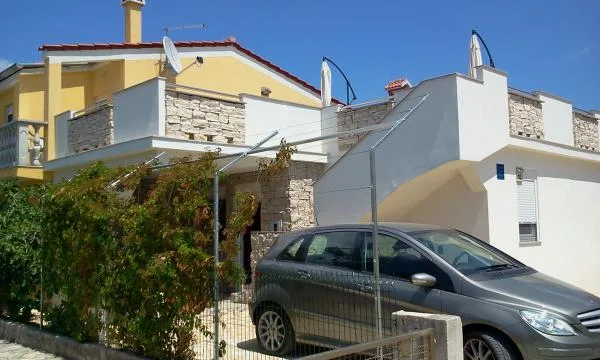 Apartmani Zukve Renata – fotografija 2