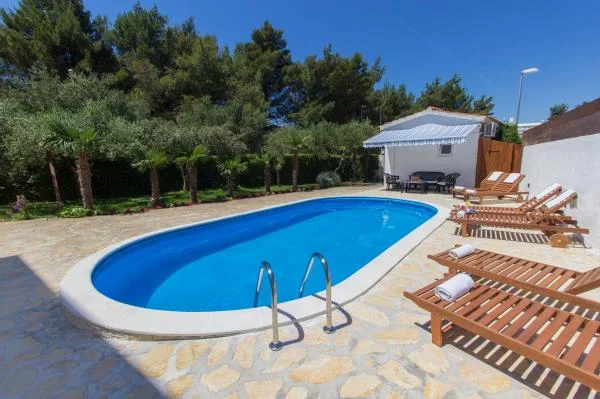 Apartmani Mariva – fotografija 3