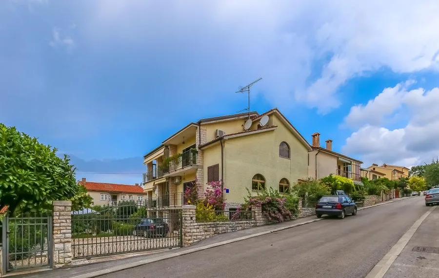 Apartmani Mima – fotografija 2