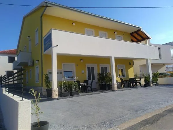 Apartmani Marinera – fotografija 2