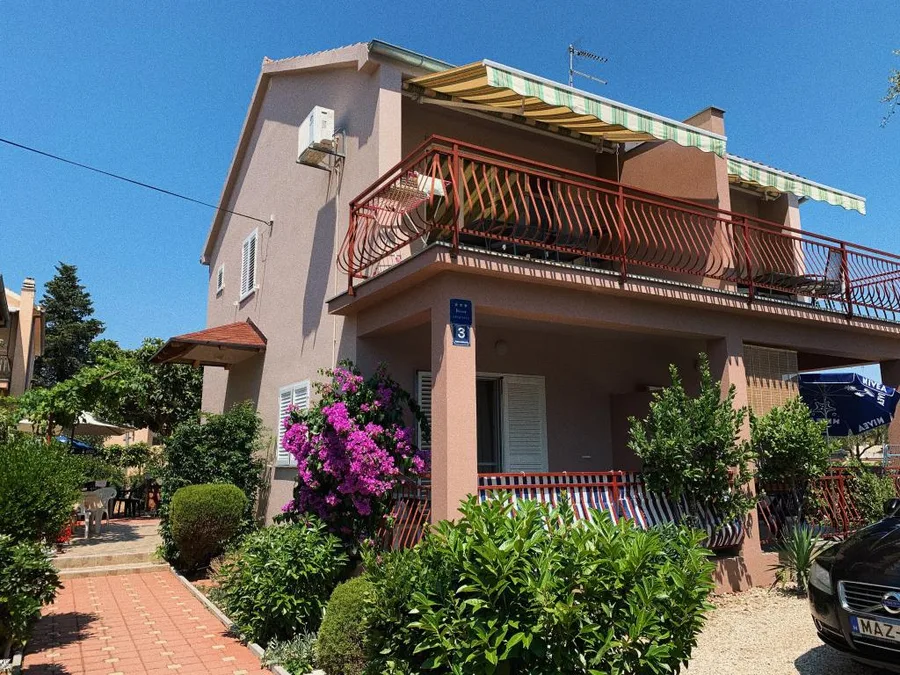 Apartmani Jolanda – fotografija 2