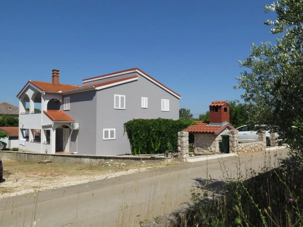 Apartmani Nina – fotografija 6