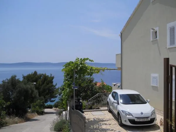 Apartmani Borzić – fotografija 2