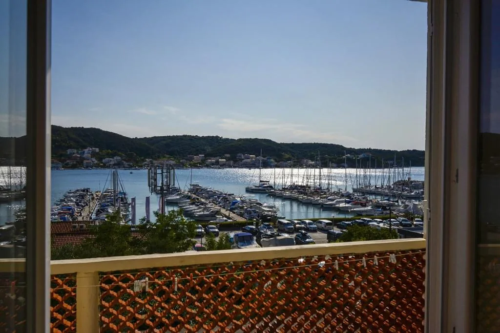 Apartmani Mirna – fotografija 5