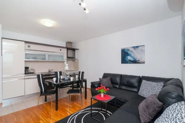 Apartmani Beverly – fotografija 5