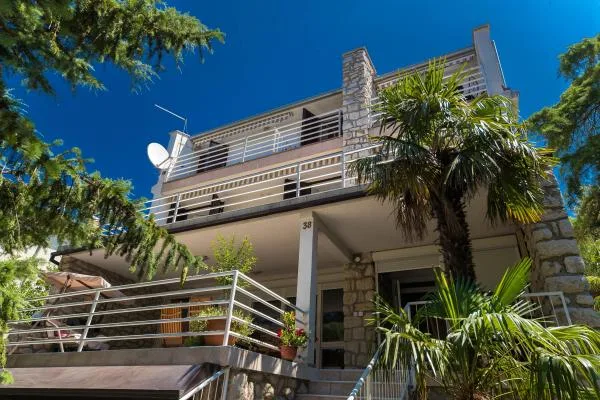 Apartmani Ella – fotografija 2