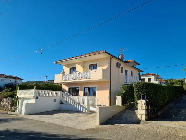 Apartmani Boban – fotografija 3
