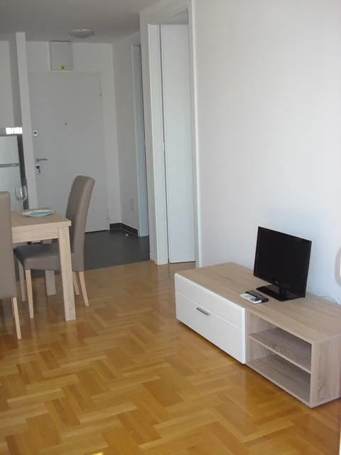 Apartmani Višnjik – fotografija 6