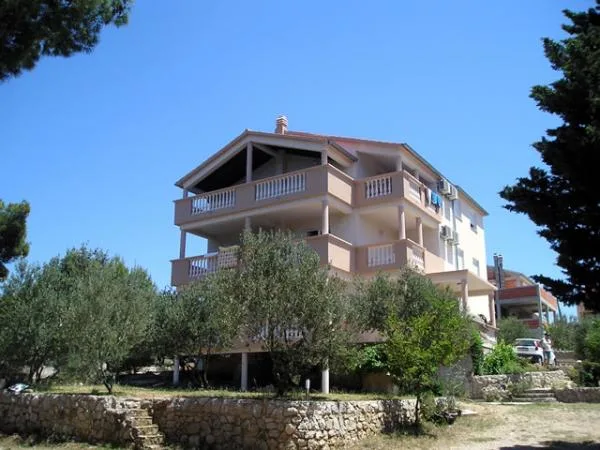 Apartmani Marela – fotografija 2