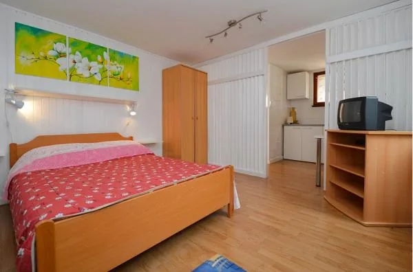 Studio – fotografija 2