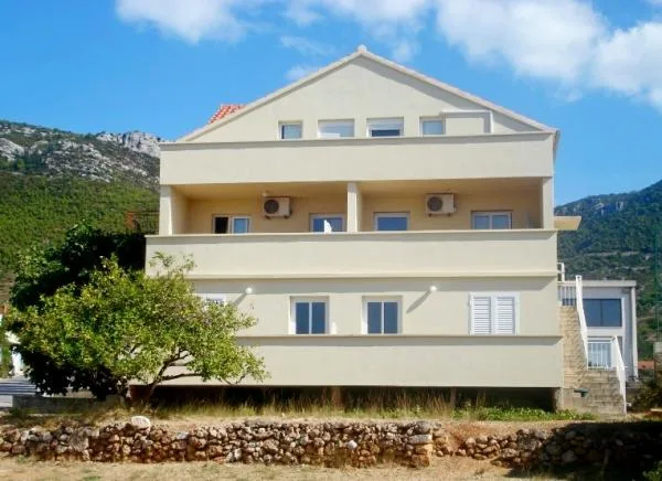 Apartmani Katina – fotografija 2