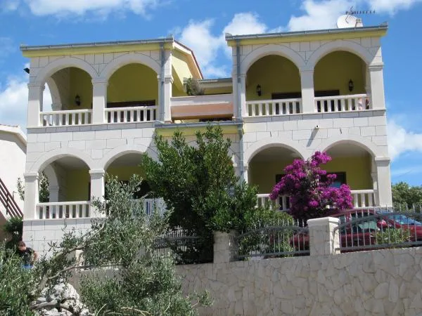 Apartmani Milaković – fotografija 2