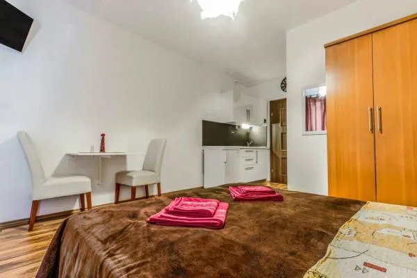Studio – fotografija 2