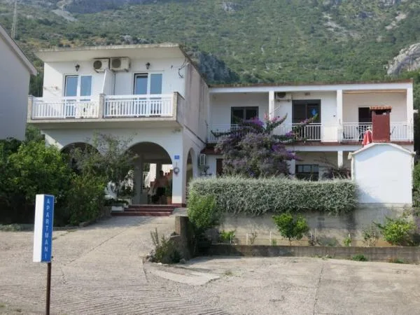 Apartmani Pećar – fotografija 2