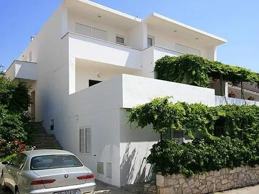 Apartmani Slavica – fotografija 2