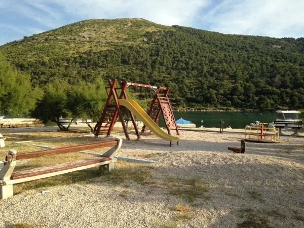 Apartmani Mile – fotografija 5