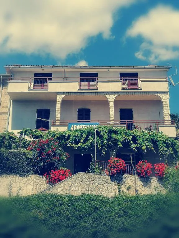 Apartmani Matuč – fotografija 2