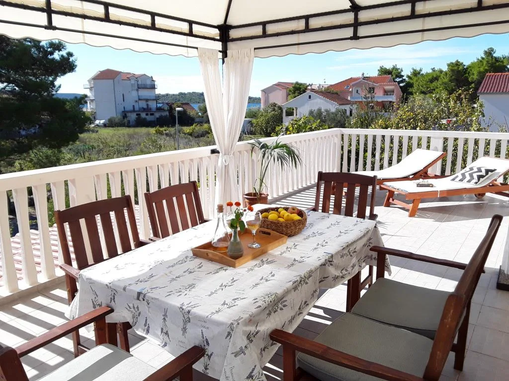 Apartmani Mali Dvori – fotografija 6