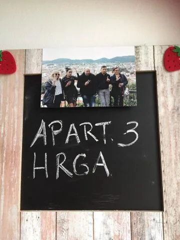A4+1 – fotografija 2
