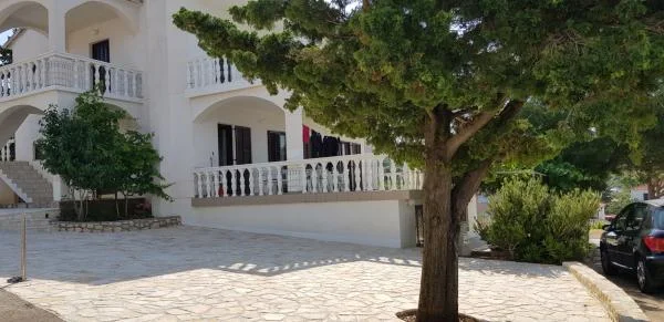 Apartmani Ivanka – fotografija 3