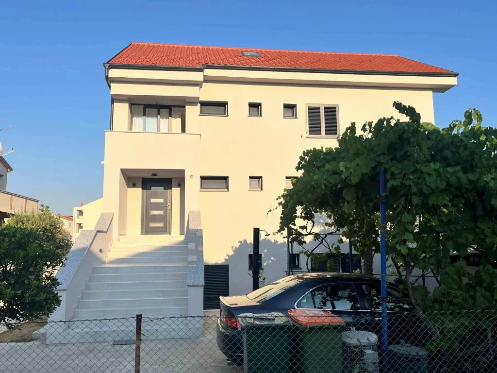 Apartmani Pekić – fotografija 3