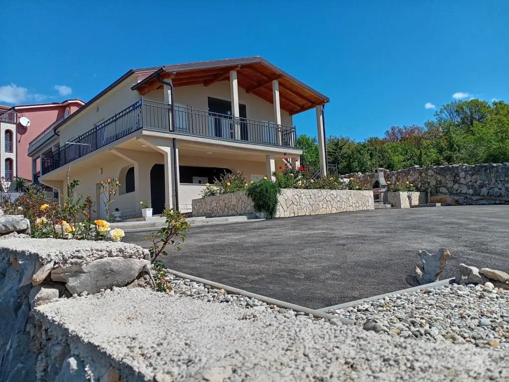 Apartmani Suzana – fotografija 3