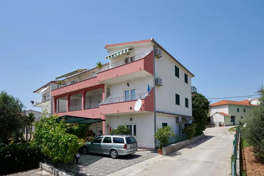 Apartmani Brne – fotografija 2