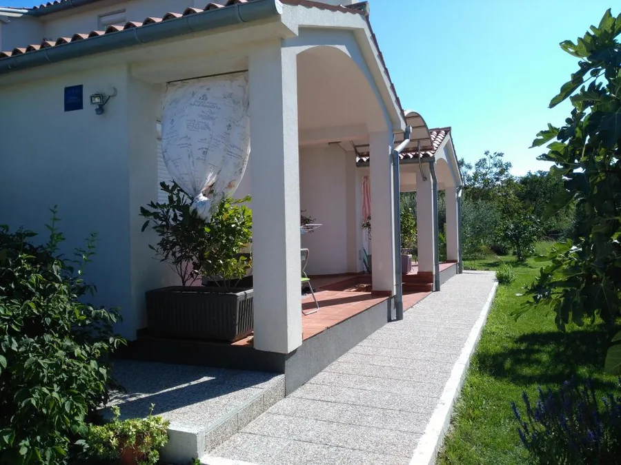 Studio – fotografija 2