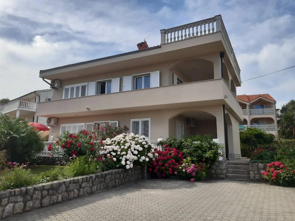 Apartmani Andrea – fotografija 4