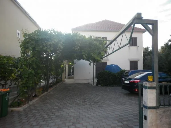 Apartmani Dadić – fotografija 2