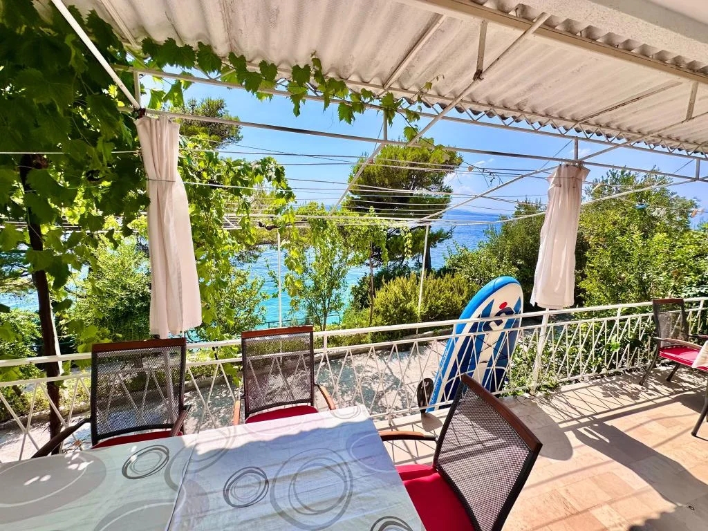 Apartmani Sunrise Bratus – fotografija 5