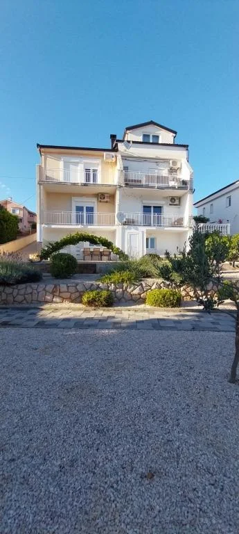 Apartmani Pavičić – fotografija 3