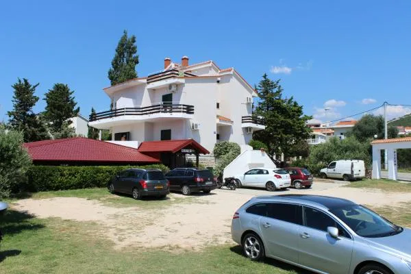 Apartmani Toni – fotografija 2