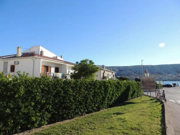 Apartmani Luna – fotografija 4